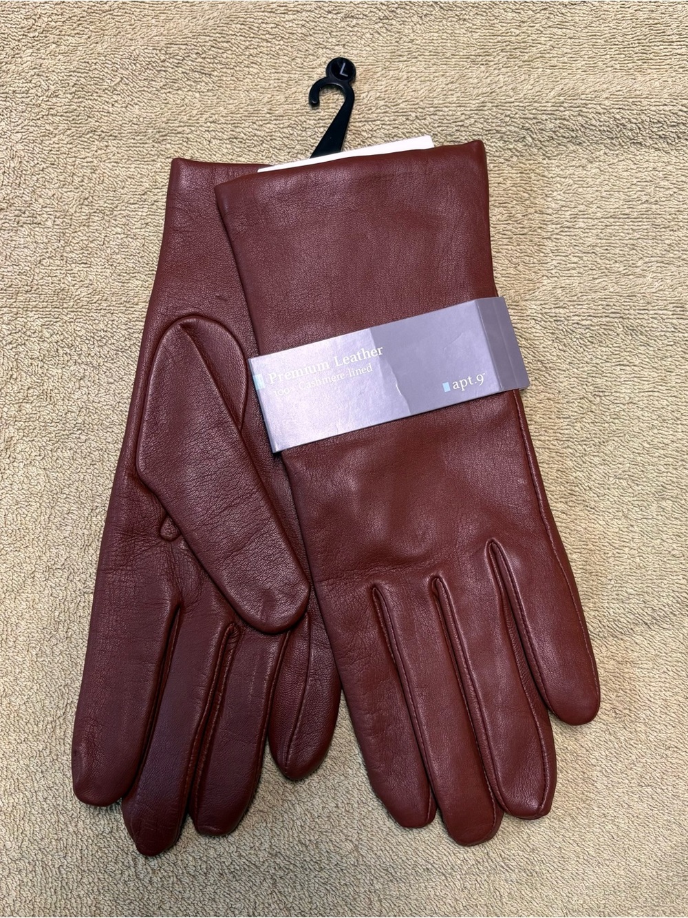 Apt. 9 genuine leather gloves